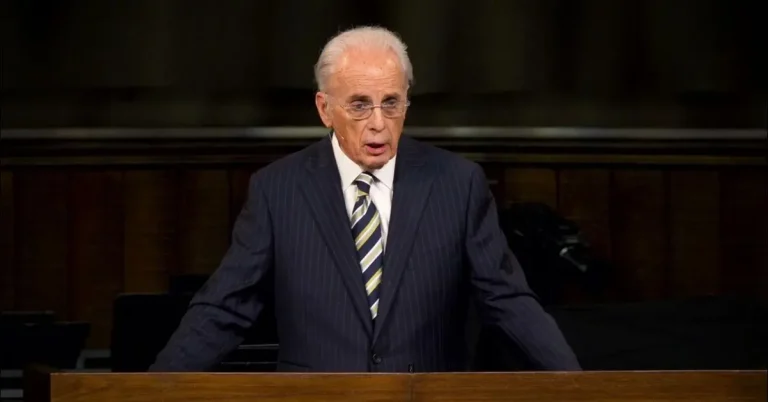 John MacArthur Net Worth